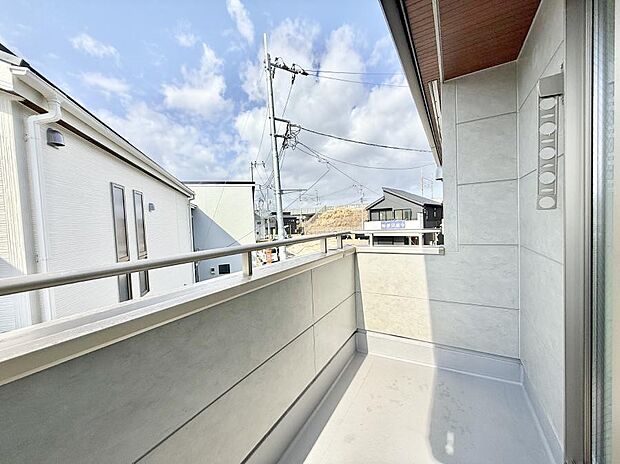 ■お洗濯物がよく乾く陽当たり良好のバルコニー