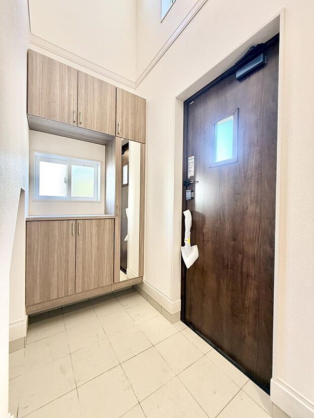 ■ ここから始まる一日、すっきり整った玄関