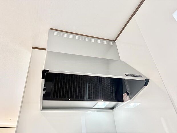 ■調理時の蒸気や匂いが換気扇に誘導され、効率的に排煙ができます。