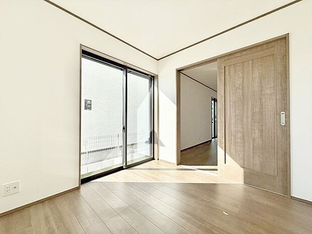 ■落ち着いた色合いのお部屋で穏やかな時間を楽しめます