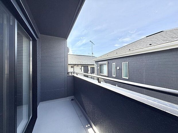 ■ 季節の移ろいを感じられる開放的な空間です