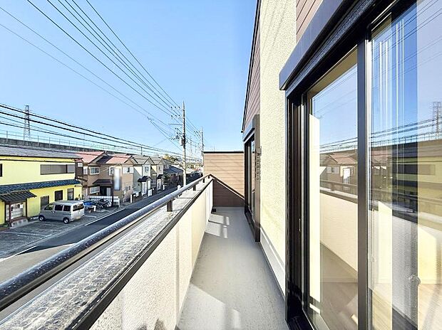 ■お洗濯物がよく乾く陽当たり良好のバルコニーです!