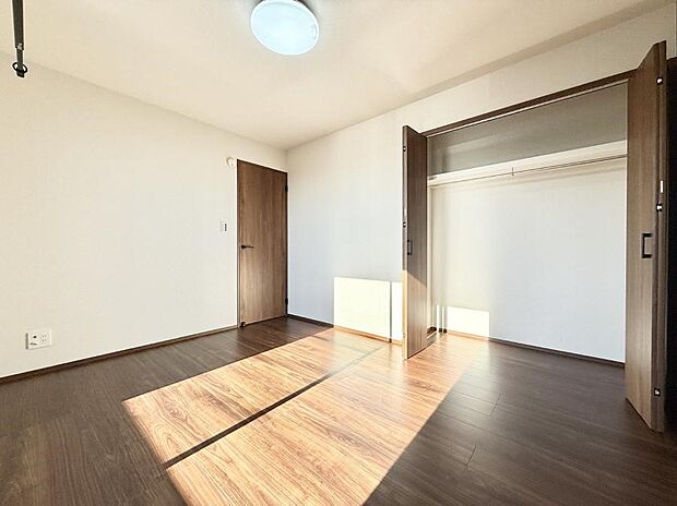 ■心地よい雰囲気が漂う落ち着いた空間