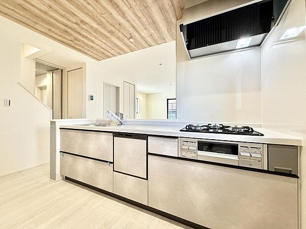 ■料理がもっと楽しくなる、快適なキッチン空間