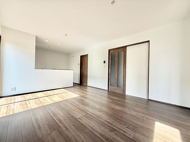 ■心落ち着く場所、ゆったり過ごせるリビング