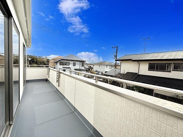 ■お洗濯物がよく乾く陽当たり良好のバルコニーです!