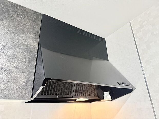 ■調理時の蒸気や匂いが換気扇に誘導され、効率的に排煙ができます。