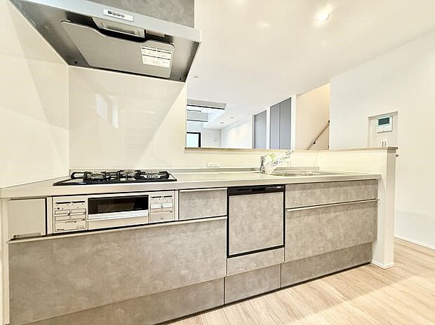 ■美味しい時間が生まれる、笑顔あふれるキッチン