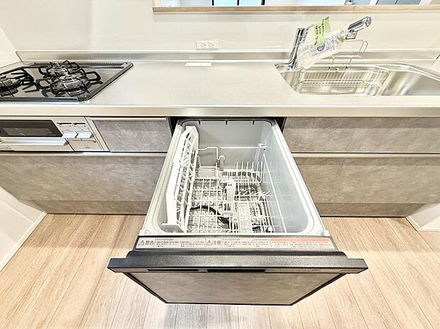 ■手間なく洗浄!食器をピカピカに仕上げてくれます