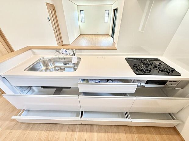 ■料理がもっと楽しくなる、快適なキッチン空間