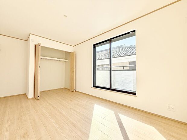 ■窓の配置や通気性の良い設計で部屋の空気がこもらず、常に新鮮な空気が流れます