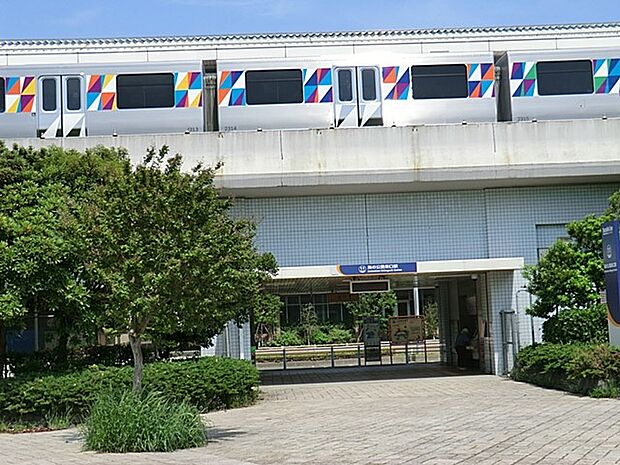 駅 240m  金沢シーサイドライン「海の公園柴口」駅