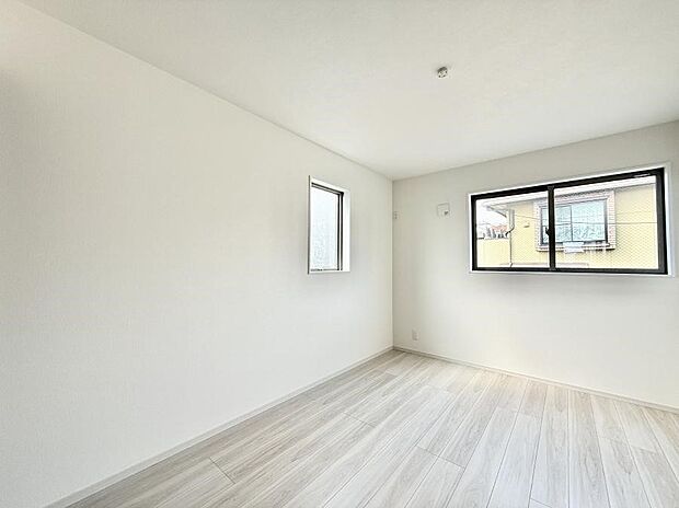 ■落ち着いた雰囲気のお部屋で心が安らぐ空間