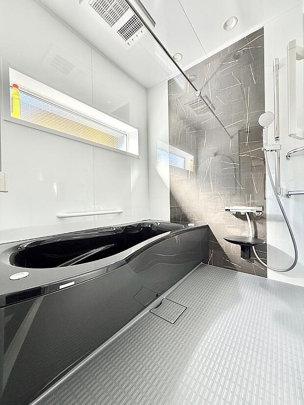 ■ゆっくり、ゆったり寛げるバスルーム