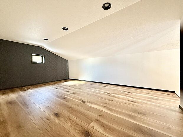 ■グルニエがあるので年に数回しか使わない大きな物も置き場所に困りません!