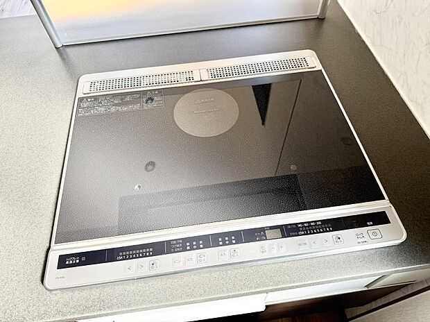 ■お手入れが楽なＩＨクッキングヒーターです♪