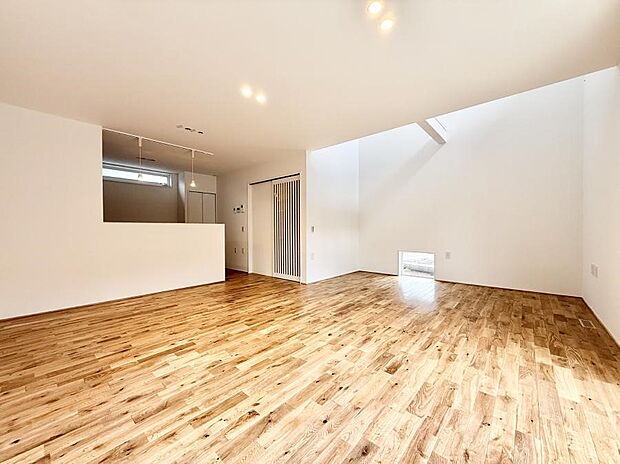 ■インテリアを考えるのが楽しみな広いリビングです!