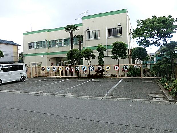 幼稚園・保育園 750m 相模原市立城山中央保育園