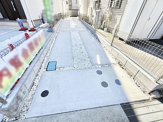 カースペース2台駐車可能