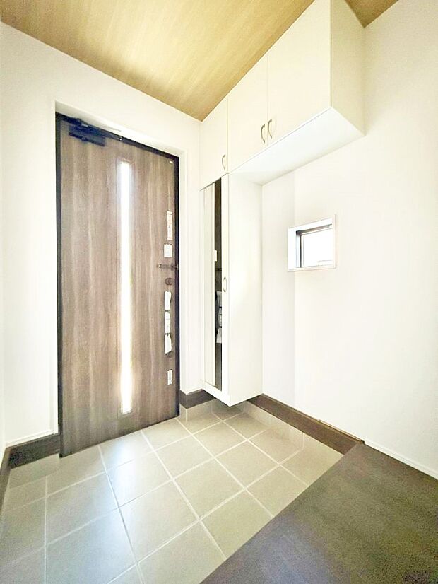 ■ シンプルで美しく、快適な暮らしの入り口