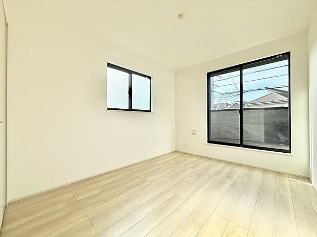 ■窓の配置や通気性の良い設計で部屋の空気がこもらず、常に新鮮な空気が流れます