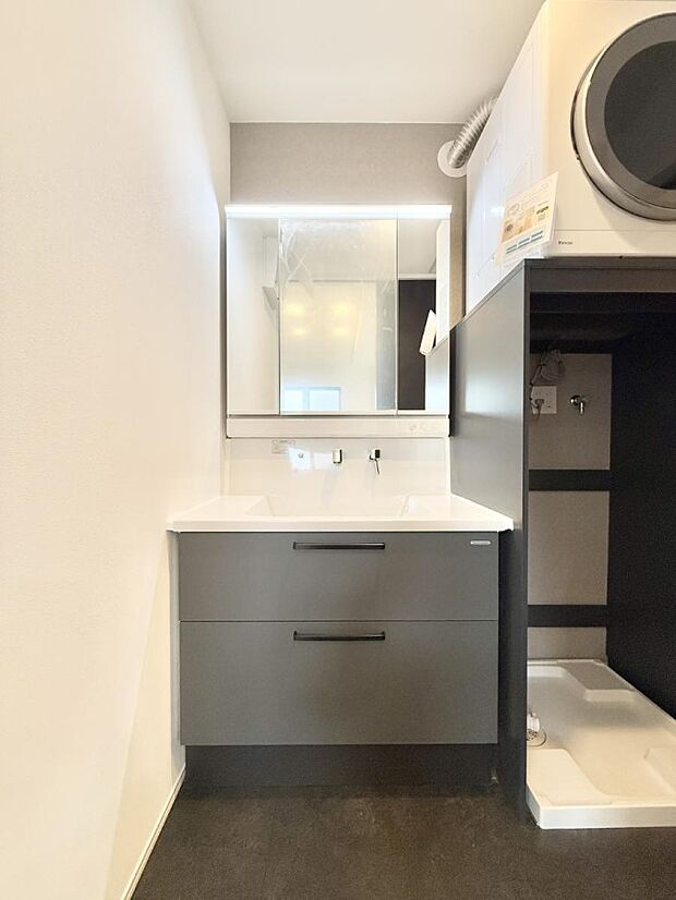 ■朝の準備がスムーズにできる広さです
