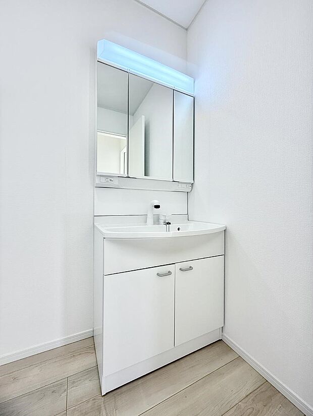 ■朝の準備がスムーズにできる広さです