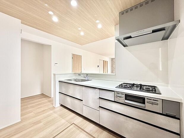 ■家族の絆を深める、温もりのあるキッチン