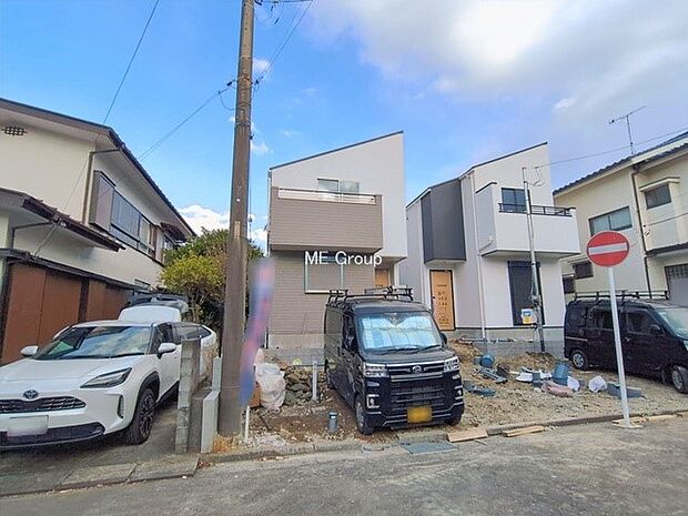 ■駐車場2台（車種による）