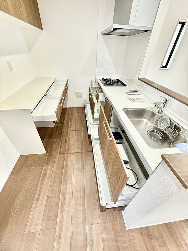 ■料理がもっと楽しくなる、快適なキッチン空間