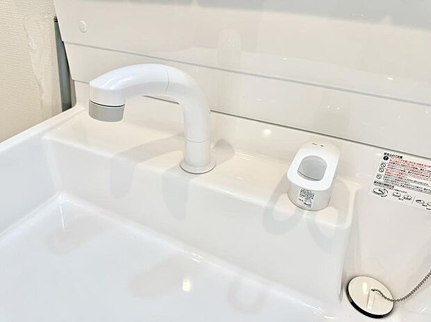 ■手洗いや顔を洗う時も快適に使える便利なシャワー