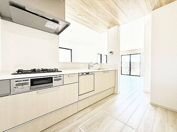 ■美味しい時間が生まれる、笑顔あふれるキッチン