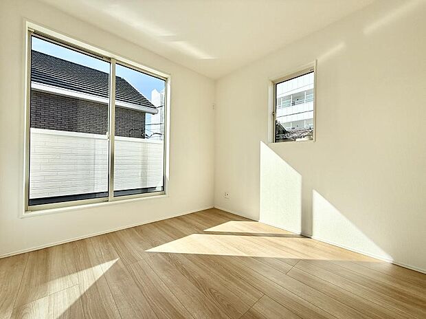 ■窓の配置や通気性の良い設計で部屋の空気がこもらず、常に新鮮な空気が流れます