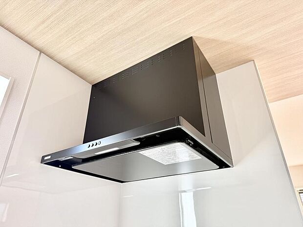 ■調理時の蒸気や匂いが換気扇に誘導され、効率的に排煙ができます。
