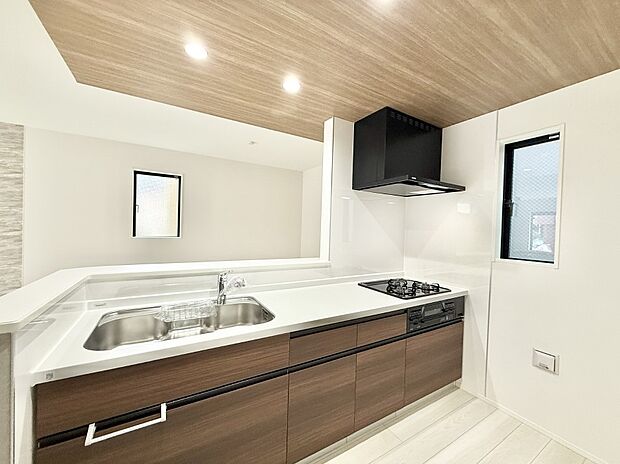 2号棟 ■料理がもっと楽しくなる、快適なキッチン空間