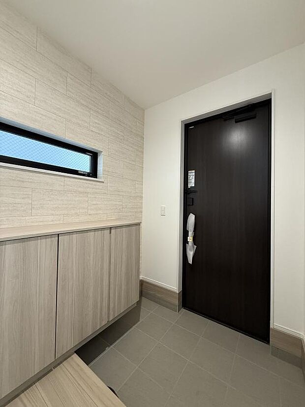 ■ ここから始まる一日、すっきり整った玄関