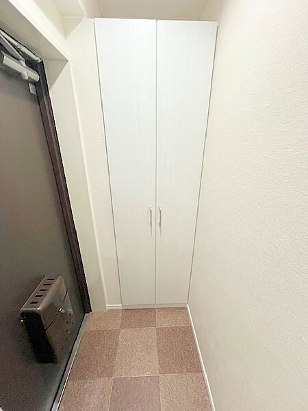 広々、綺麗な玄関でお客様をお出迎え