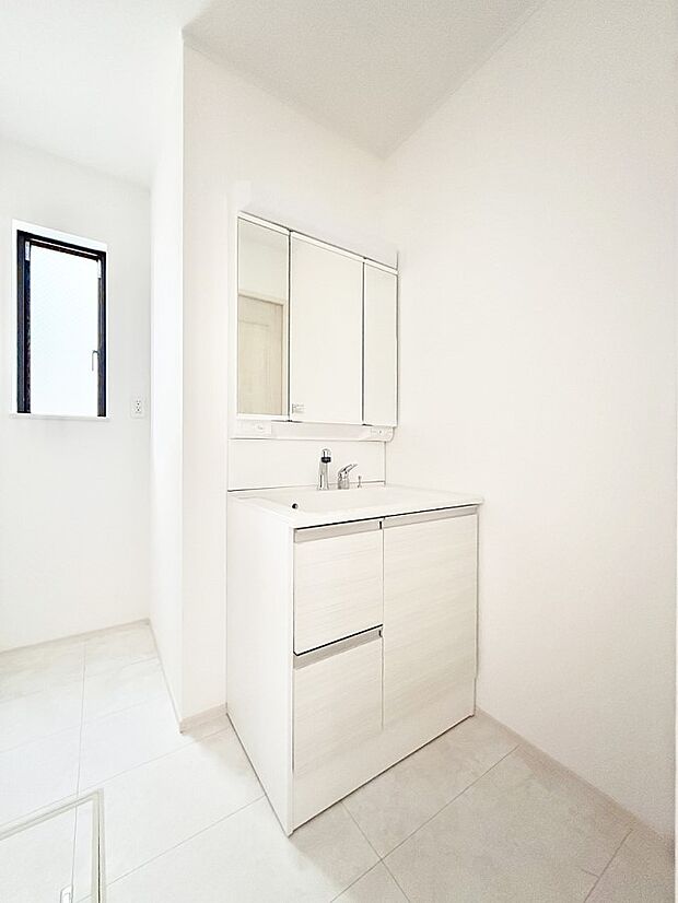 ■朝の準備がスムーズにできる広さです