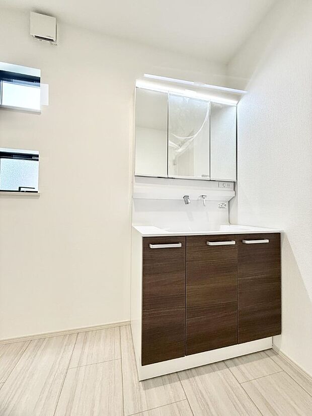 ■朝の準備がスムーズにできる広さです