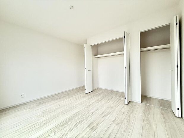 ■落ち着いた雰囲気のお部屋で心が安らぐ空間
