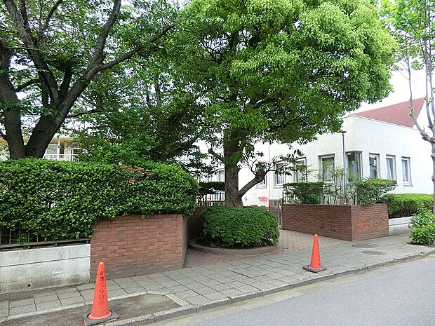 幼稚園・保育園 3700m かまくら幼稚園
