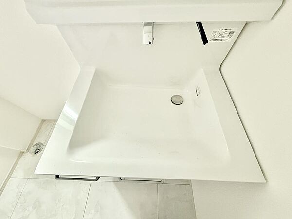 ■手洗いや顔を洗う時も快適に使える便利なシャワー