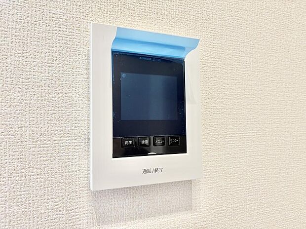 ■画面でしっかり確認でき防犯対策に最適