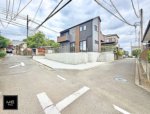 ■角地につき陽当り良好です!