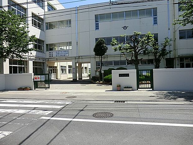 中学校 1070m 座間市立西中学校