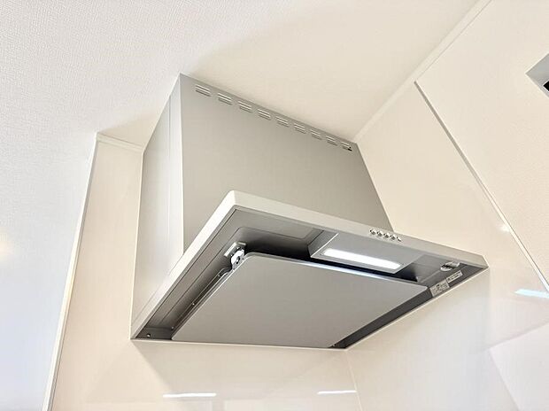 ■調理時の蒸気や匂いが換気扇に誘導され、効率的に排煙ができます。