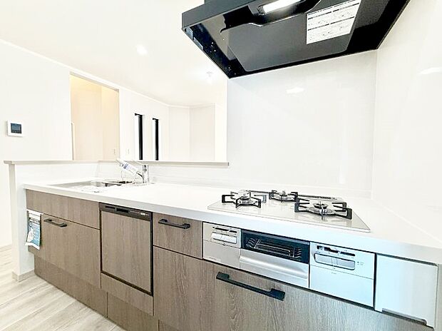 1号棟  ■家族の絆を深める、温もりのあるキッチン