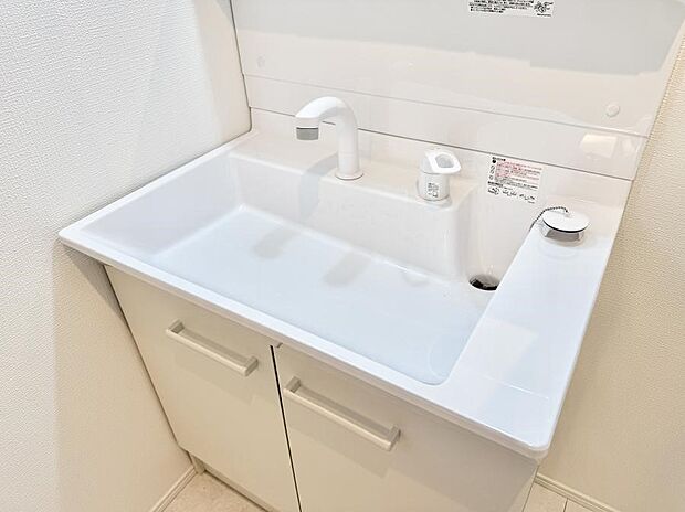 ■手洗いや顔を洗う時も快適に使える便利なシャワー