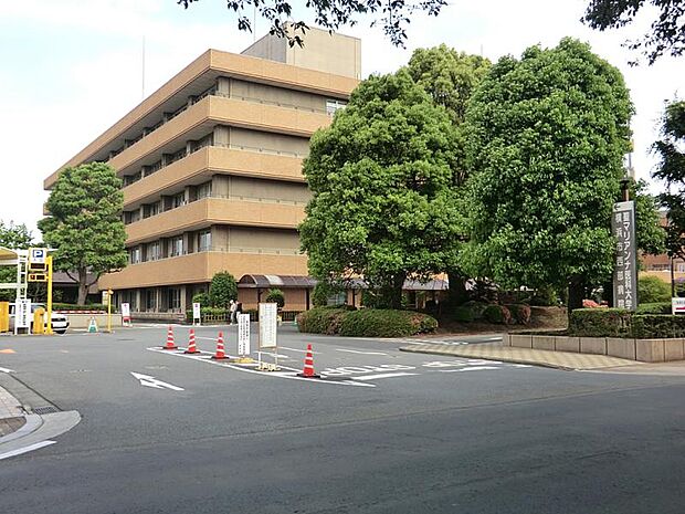 聖マリアンナ医科大学横浜市西部病院　1018ｍ