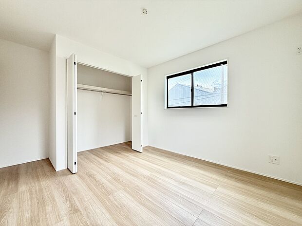 1号棟 ■落ち着いた色合いのお部屋で穏やかな時間を楽しめます